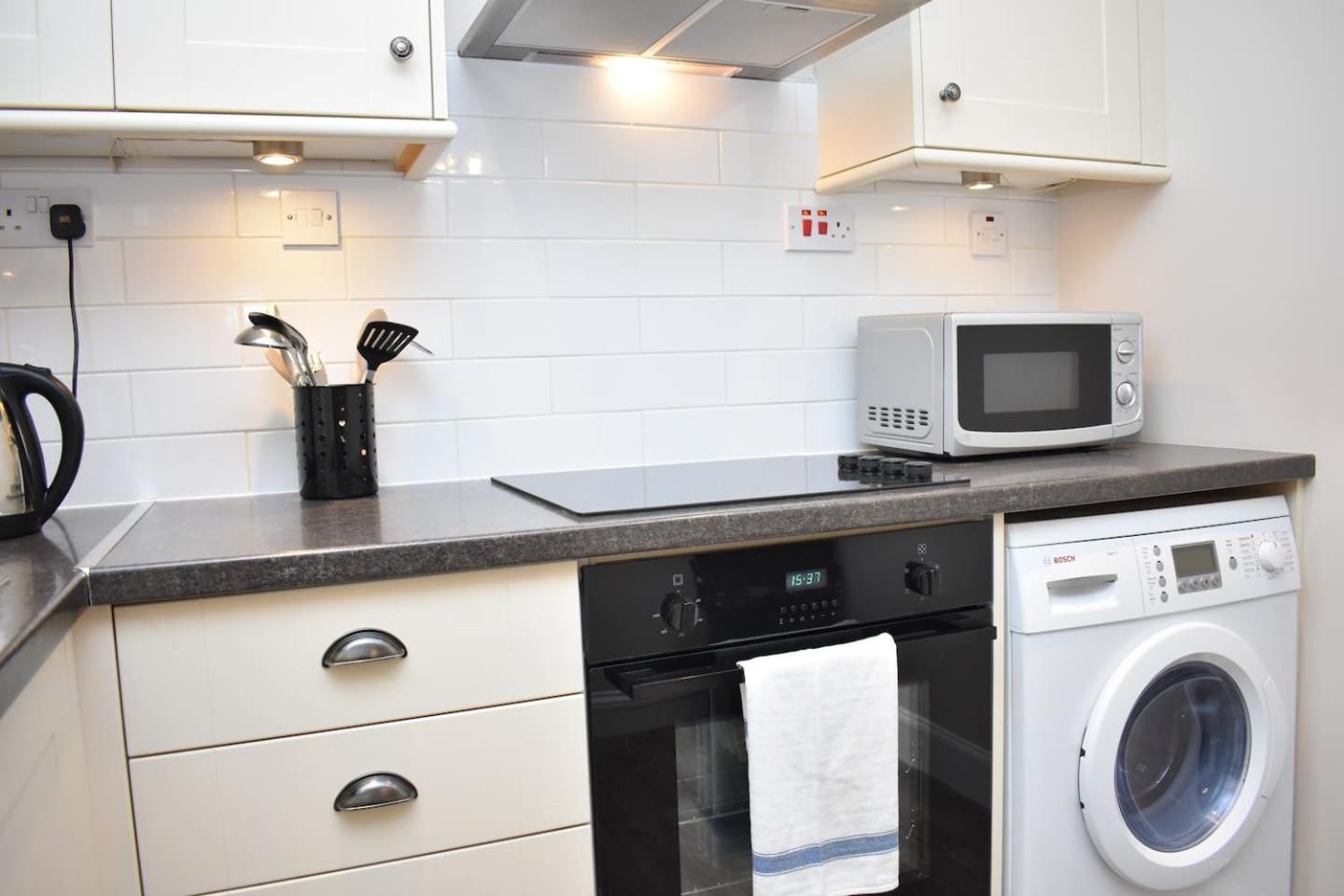 West Port - 2Br In The Heart Of The Old Town Just Off The Grassmarket Edynburg Zewnętrze zdjęcie