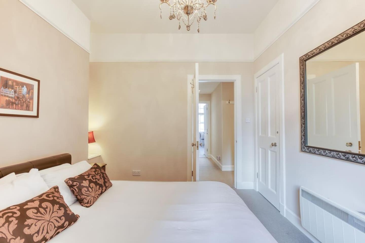West Port - 2Br In The Heart Of The Old Town Just Off The Grassmarket Edynburg Zewnętrze zdjęcie
