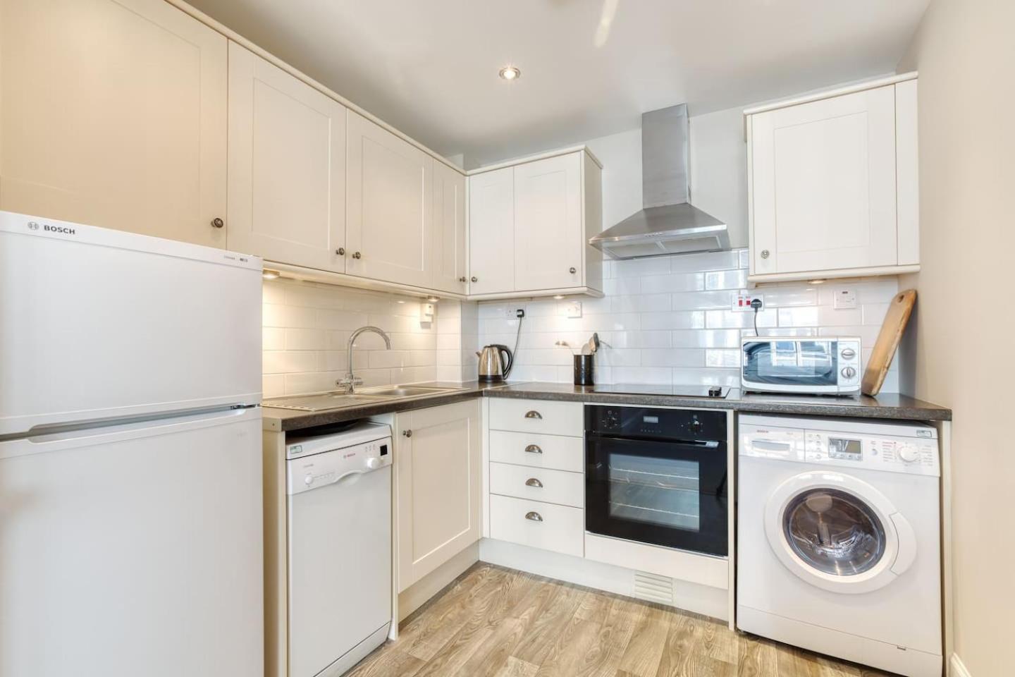West Port - 2Br In The Heart Of The Old Town Just Off The Grassmarket Edynburg Zewnętrze zdjęcie