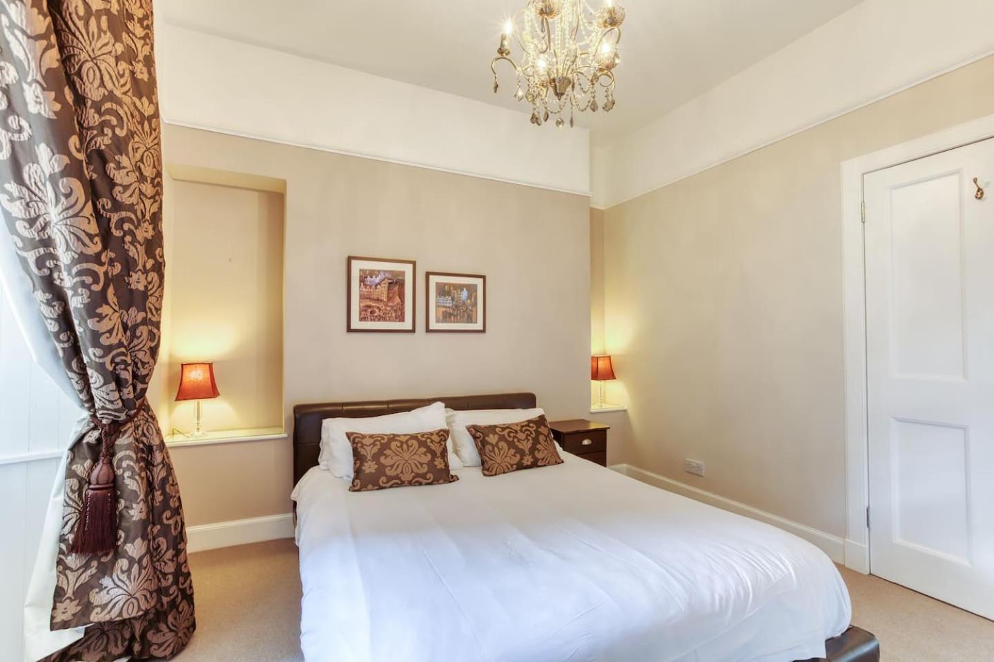 West Port - 2Br In The Heart Of The Old Town Just Off The Grassmarket Edynburg Zewnętrze zdjęcie